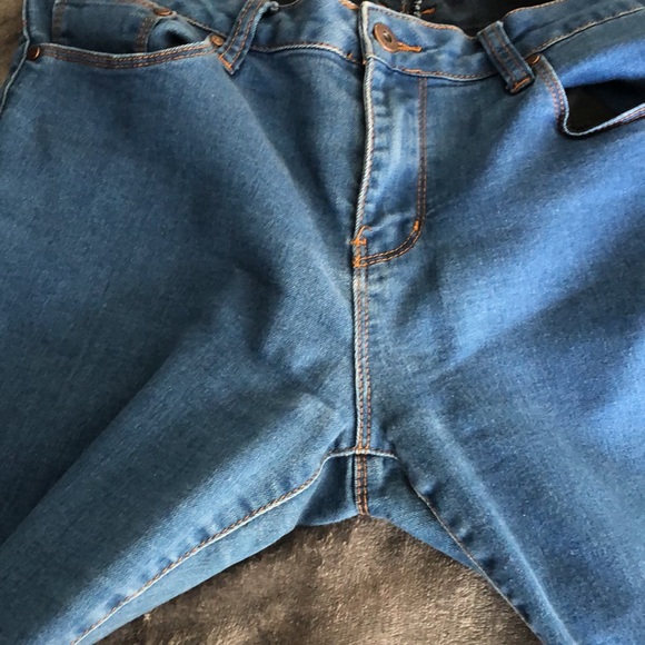 Women’s size 9 monkey ride blue jeans style number P6006 - Picture 7 of 14